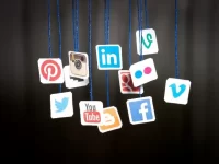 How to Build an Online Presence With Social Media